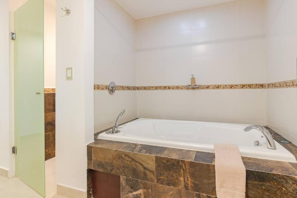 Encantadora Suite Super Amplia En Colibri Pdc Playa del Carmen Luaran gambar